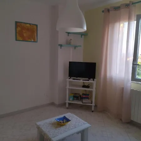 La Casa Degli Artisti 2 *